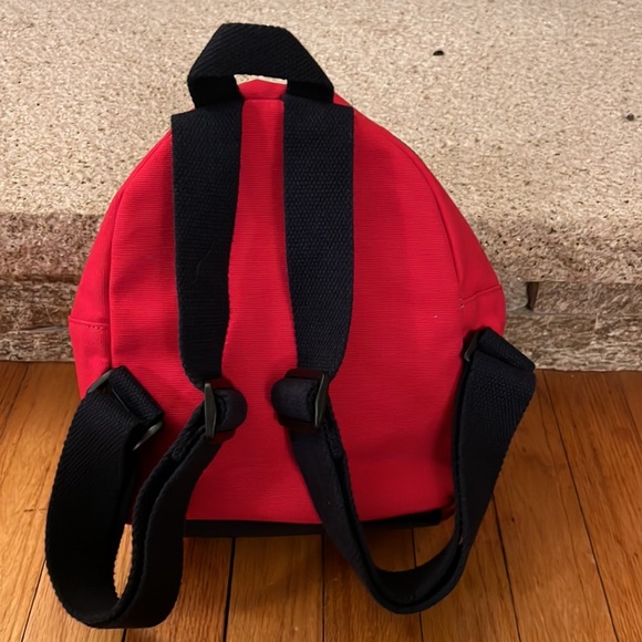 Tommy Hilfiger Mini Backpack - Canvas Type Material- Red/Navy - VGC ❤️ - Picture 2 of 9